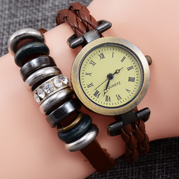 Montre Vintage avec bracelet en faux cuir